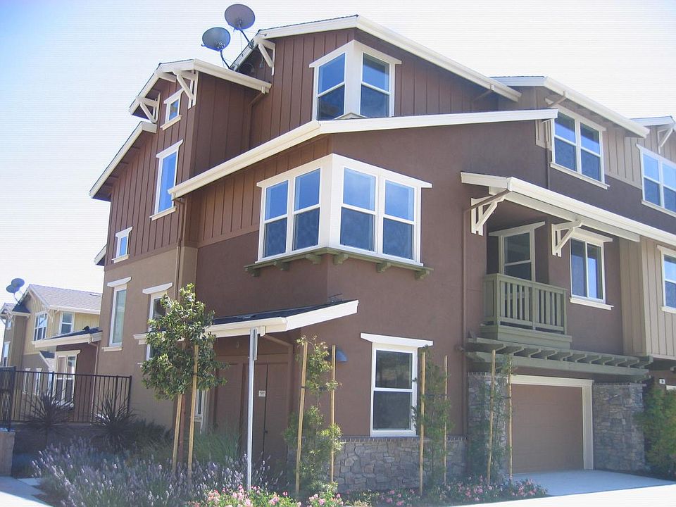 1st image of 106 Otter Cove Ter