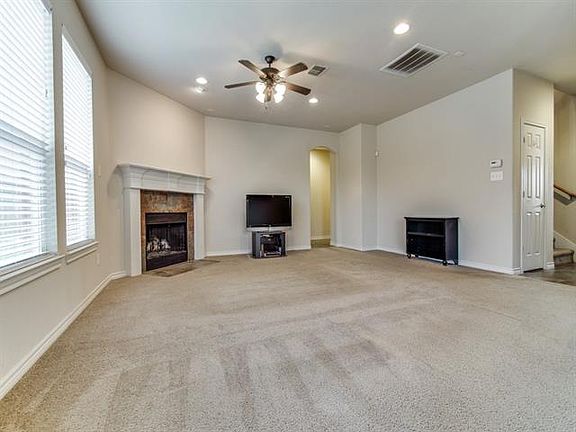 4th image of 611 Tuskegee Dr