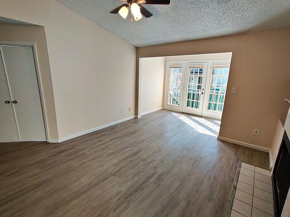 4th image of 216 Afton Sq Unit 212