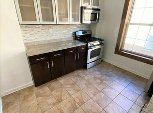 20-59 29th St, Astoria, NY 11105