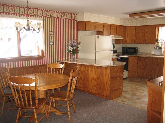Dining room/Kitchen