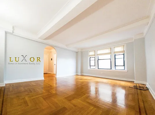 Rented by Luxor Homes & Investment Realty | media 10