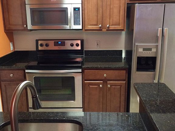 3rd image of 3151H Covewood Ct