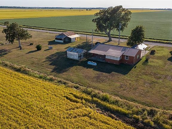 2nd image of 6150 County Road 331