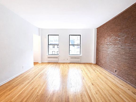 2nd image of 306 W 80th St APT 3A