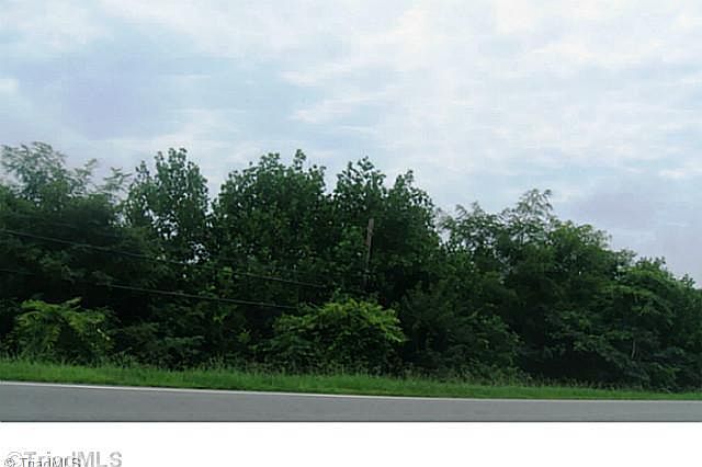 1st image of 635 Dacur St