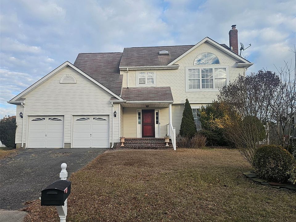 1st image of 15 Lea Avenue