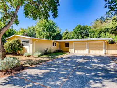 6175 SW 172nd Ave, Beaverton, OR, 97007
