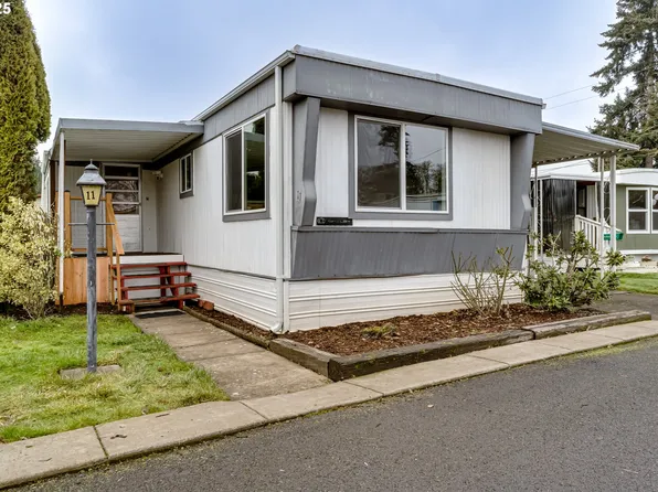 1225 W 10th Ave Unit 11, Junction City, OR 97448