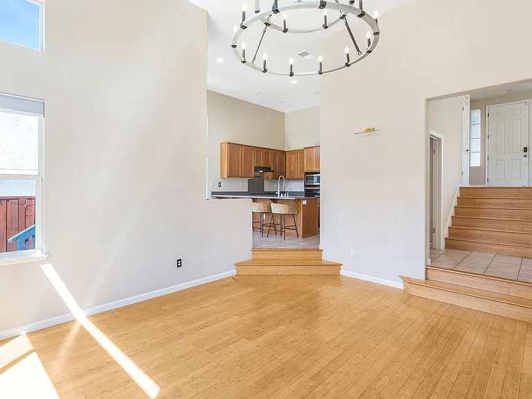 2902 Haddington Ct — Photo 25