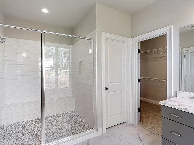 106 Oakdale Woods Ln — Photo 18