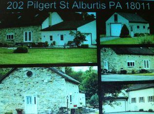 202 Pilgert St, Alburtis, PA 18011