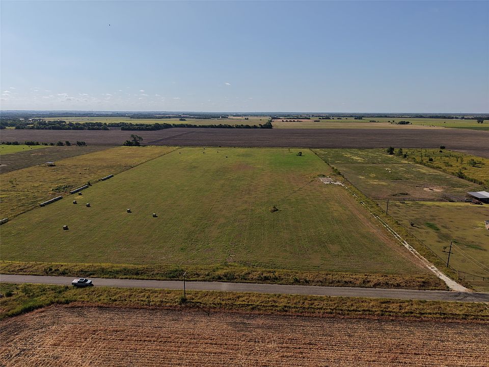1st image of 1989 Hunsucker Rd