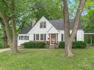 5641 Woodward St, Overland Park, KS 66202