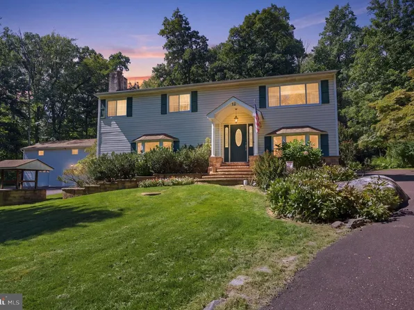14 Kintner Hl, Upper Black Eddy, PA 18972