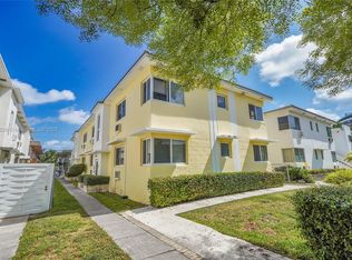 955 Bay Dr #1, Miami Beach, FL 33141