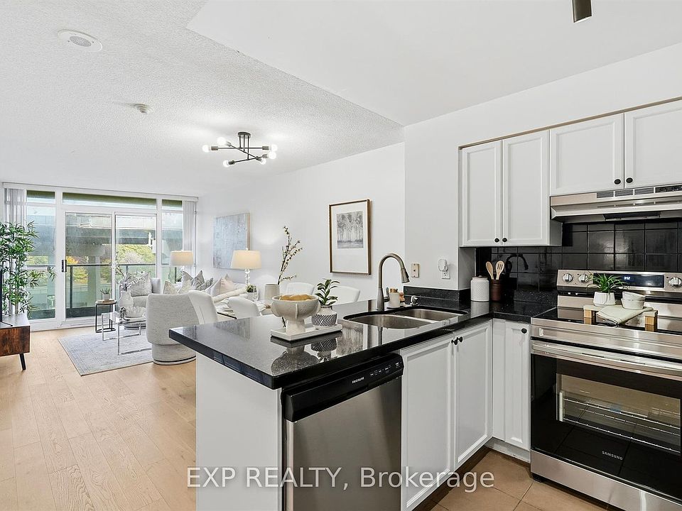 1st image of 231 Fort York Blvd #623