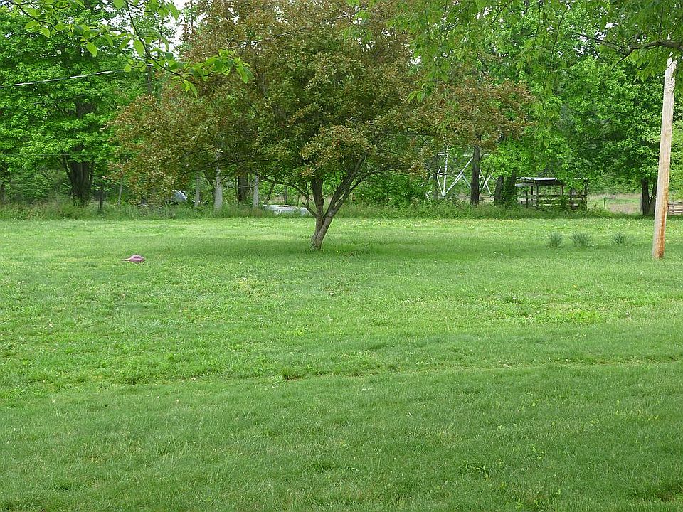 2nd image of 25 Dulaney Dr