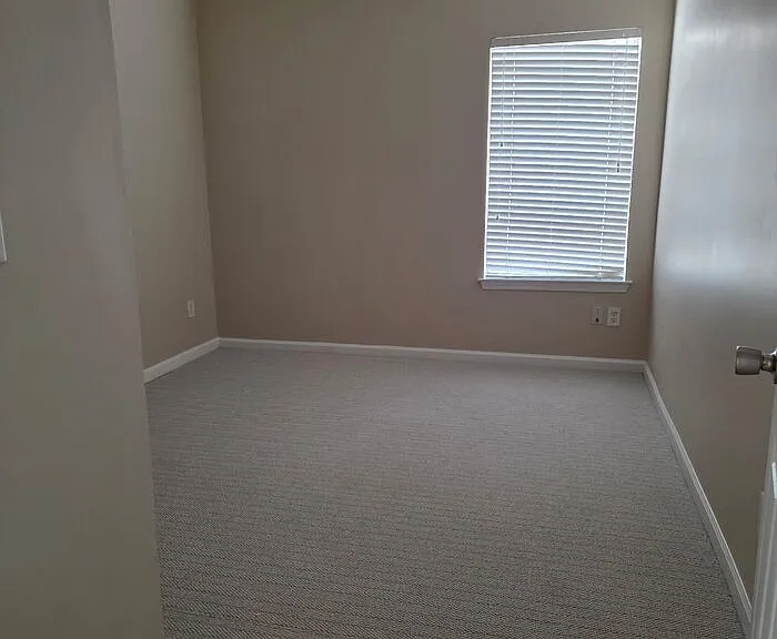 215 Colser Dr — Photo 12
