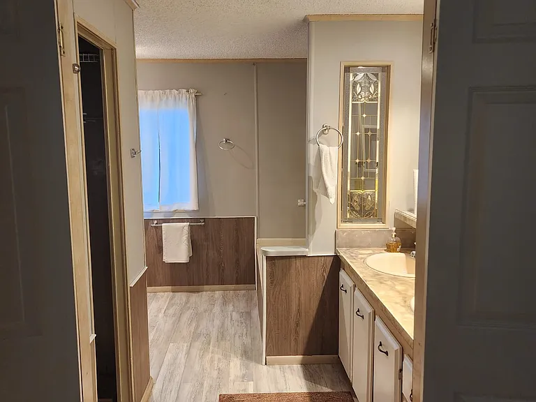 5631 Seven Oaks Dr — Photo 6