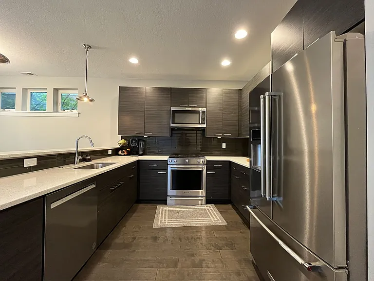 11393 SW Barber St — Photo 8