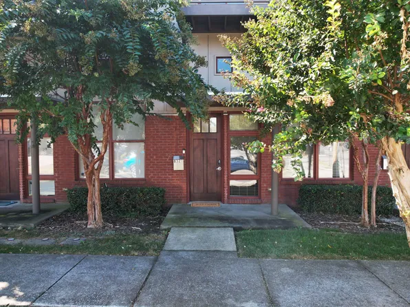 832 E 8th St, Chattanooga, TN 37403