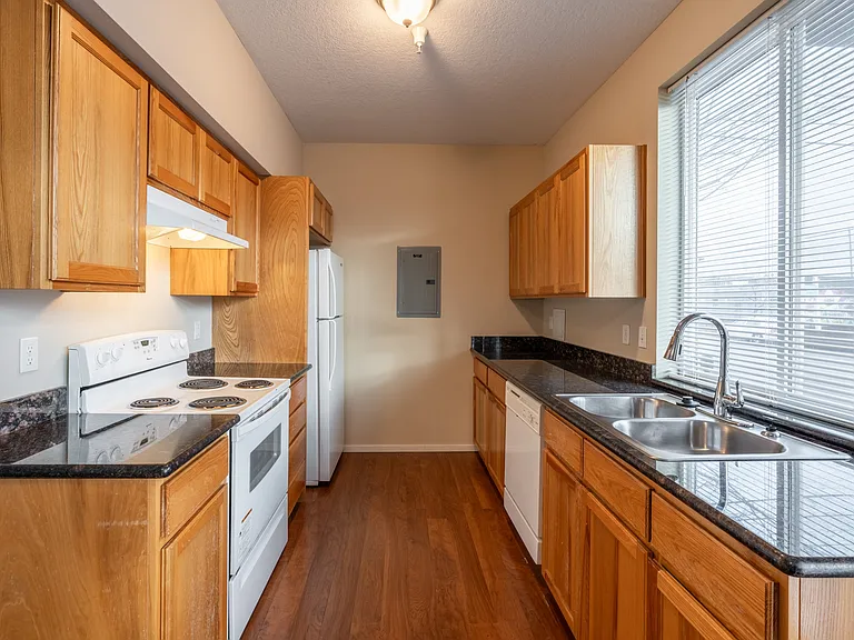 4x2-Kitchen 4x2-Kitchen