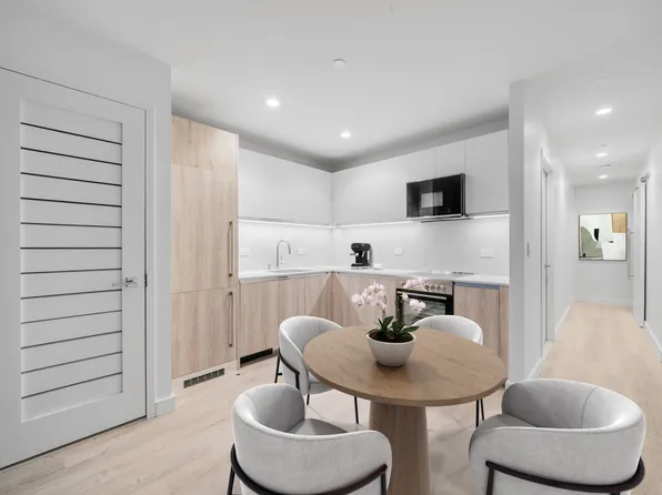 90 John Street image 2 of 8