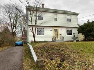 693 Kings Rd, Sydney, NS B1S1C1