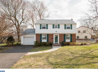 432 Jefferson Ave, Edgewater Park, NJ 08010