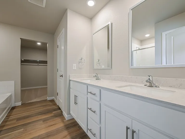 2185 Alyssa St — Photo 13