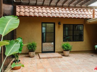 430 1/2 N Harper Ave, Los Angeles, CA 90048
