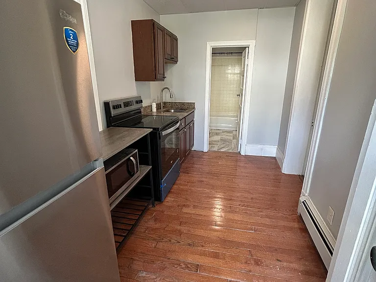 14 Northampton St #1F — Photo 6