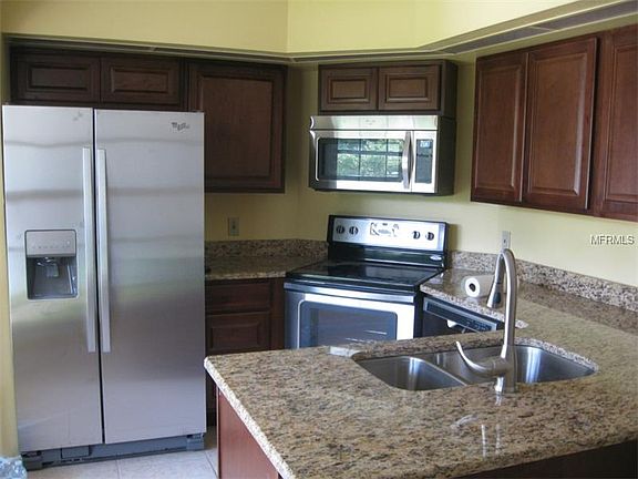 5th image of 2738 Boyce Ct