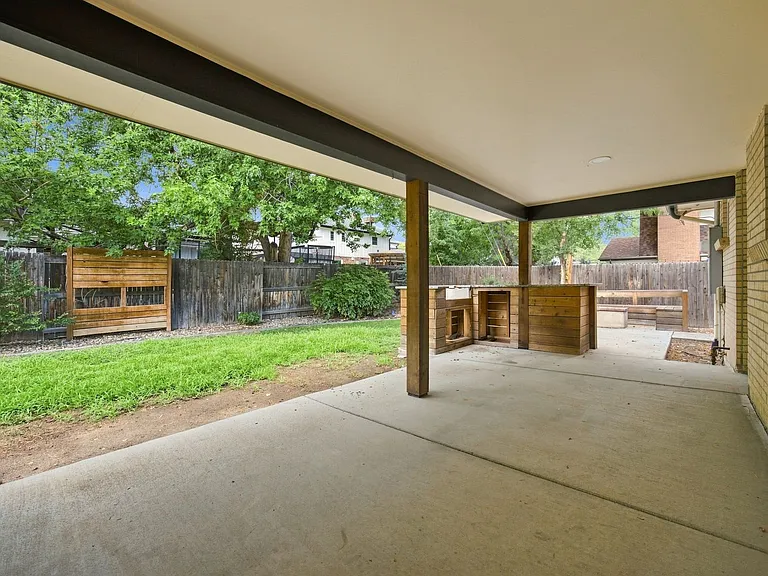 2673 Taft St — Photo 20