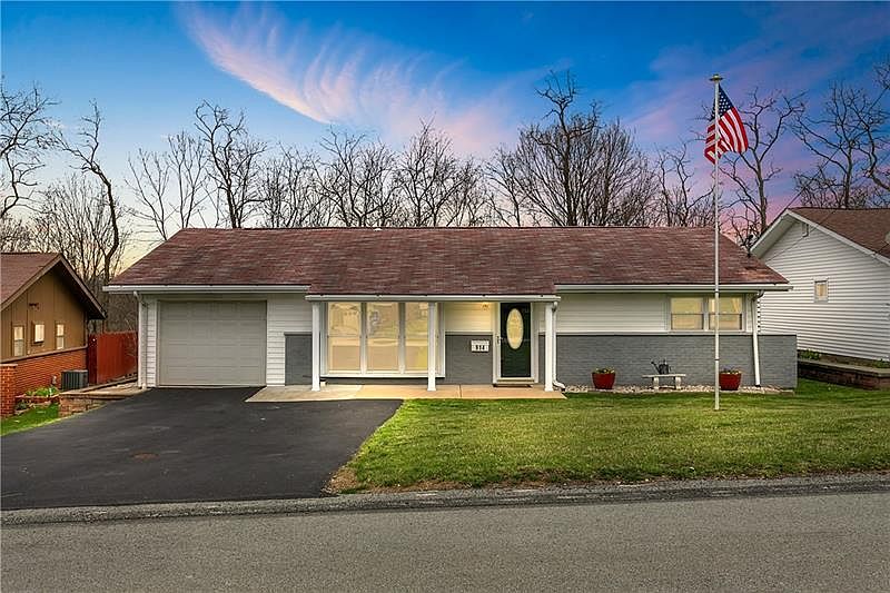 914 Quaker Dr, North Huntingdon, PA 15642 Zillow