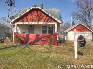 3241 Reiser Ave SW, Wyoming, MI 49548