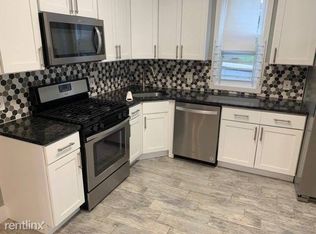 226 Freeman Ave #2, Jersey City, NJ 07306