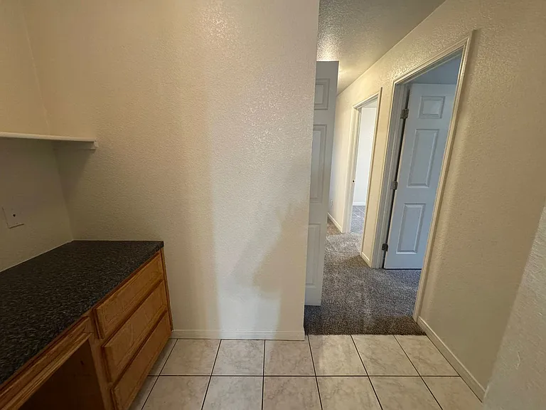 3205 Dannen Ct — Photo 10