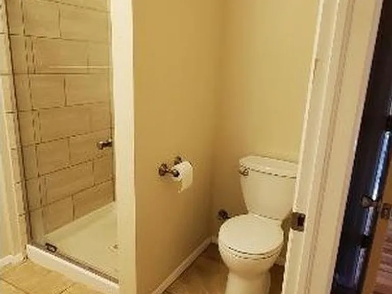 87 Newland Ct — Photo 7