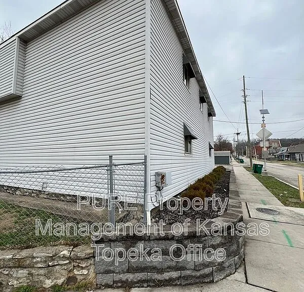 2440 S Mill St #1 — Photo 4