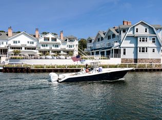 63 Old Boathouse Ln S, Hampton Bays, NY 11946