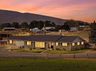 7773 N Wenas Rd, Selah, WA 98942