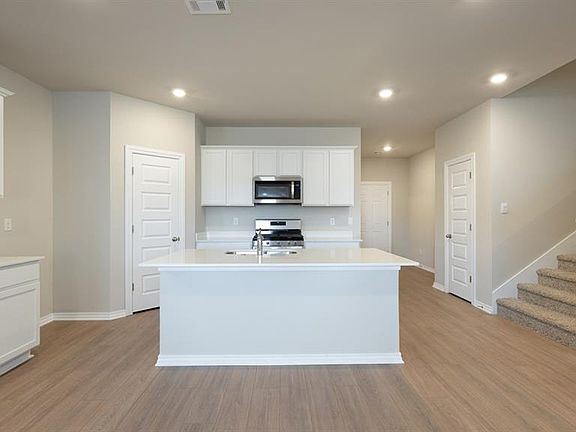 2nd image of 4813 Maleah Ave