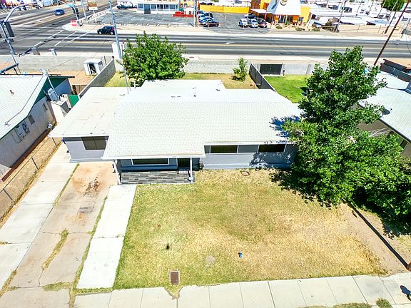 3rd image of 2417 S Donna Ave