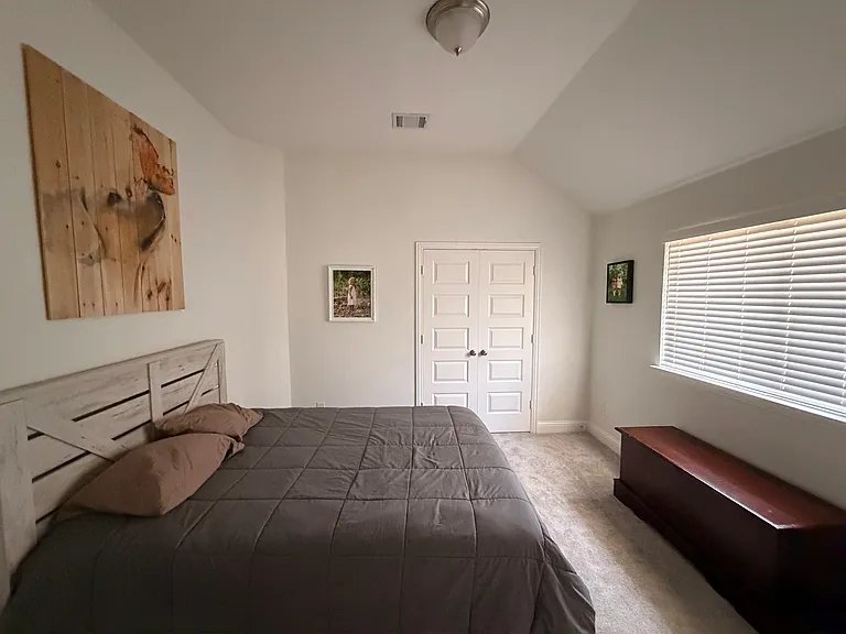 518 Overton Ave — Photo 7