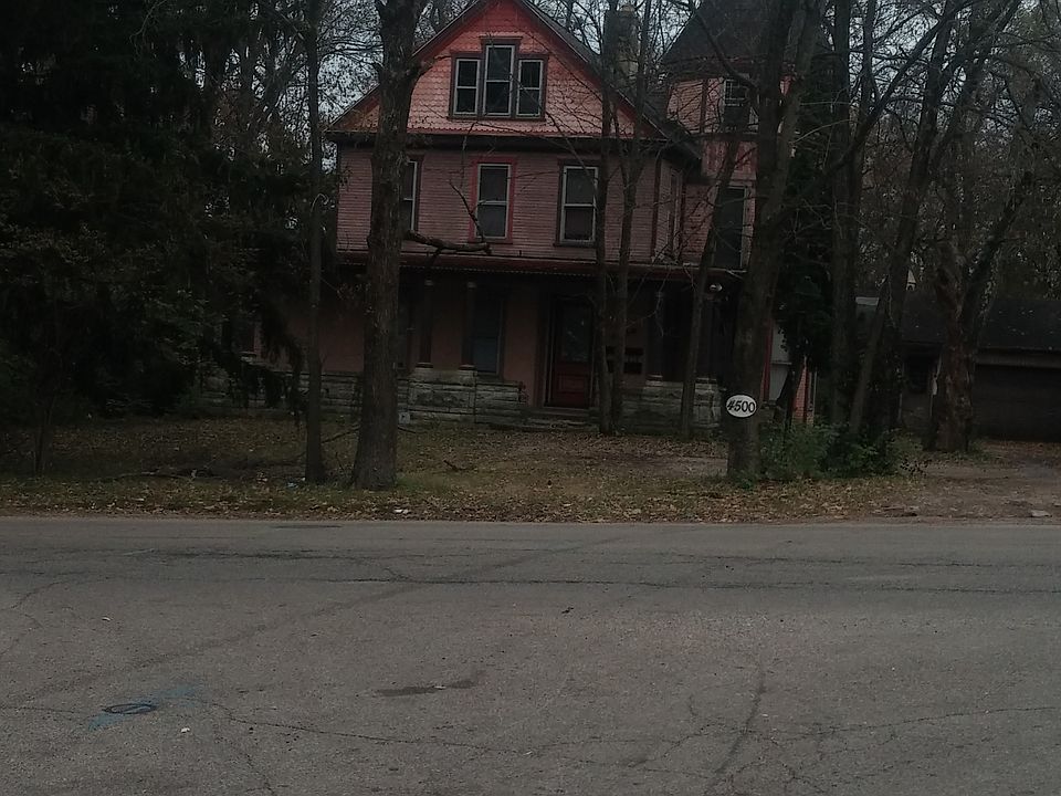 1st image of 4500 Burkhardt Ave