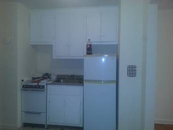3rd image of 1370 51st St APT 4H