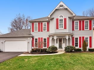 2325 Keim Rd, Naperville, IL 60565