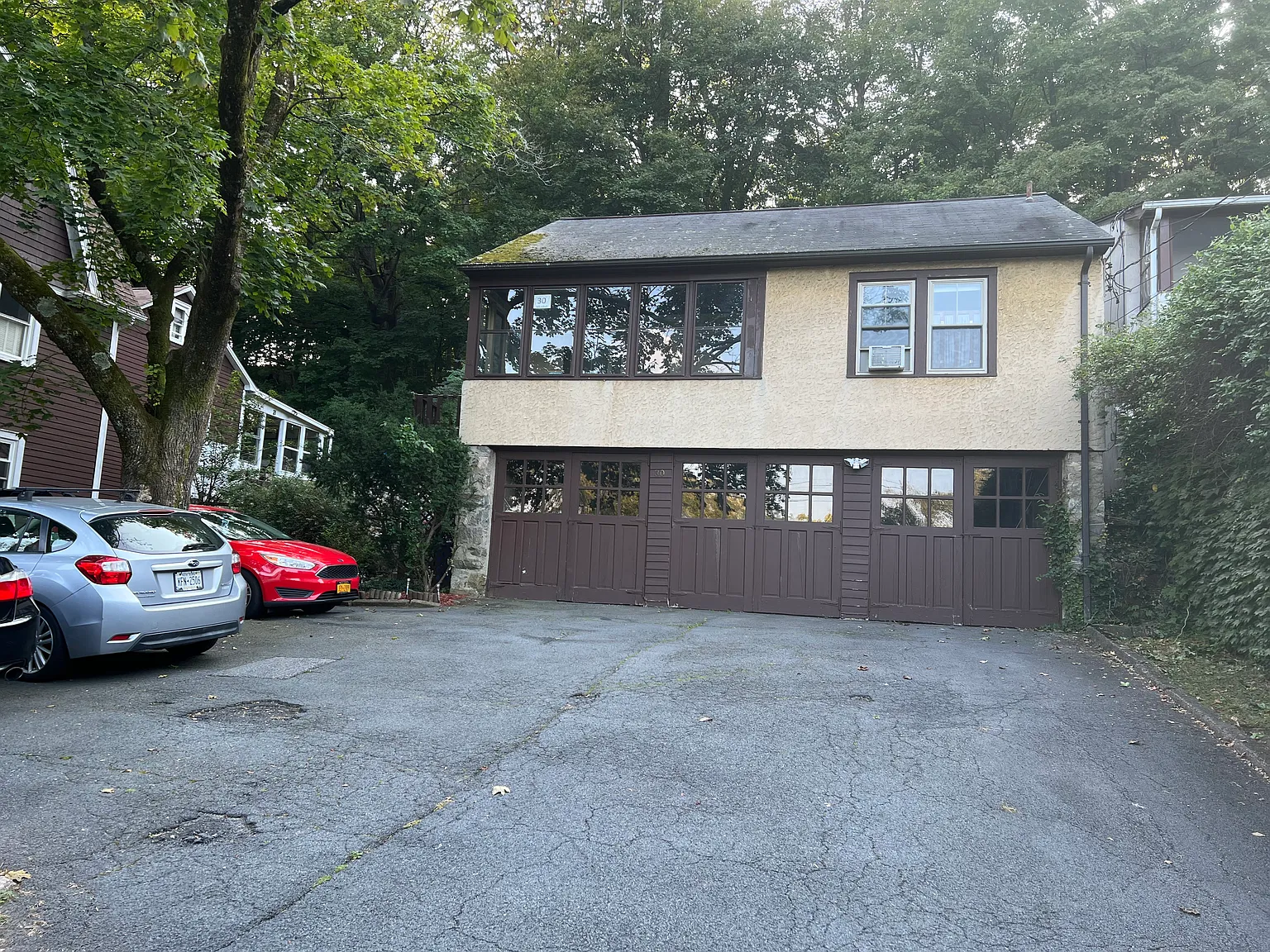 30 Mearns Ave — Photo 2